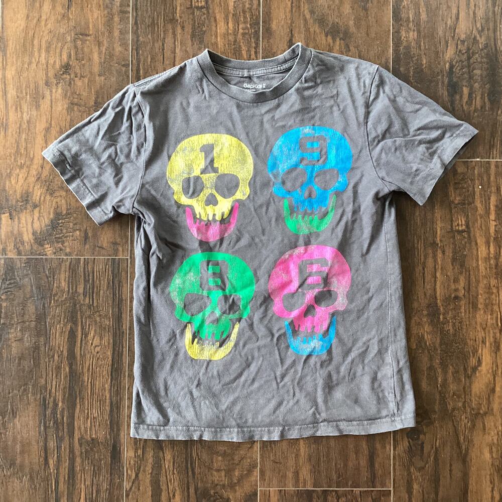 Gap Graphic Tee